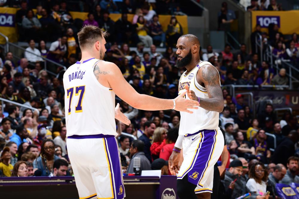 击或挡拆中 击或挡拆中