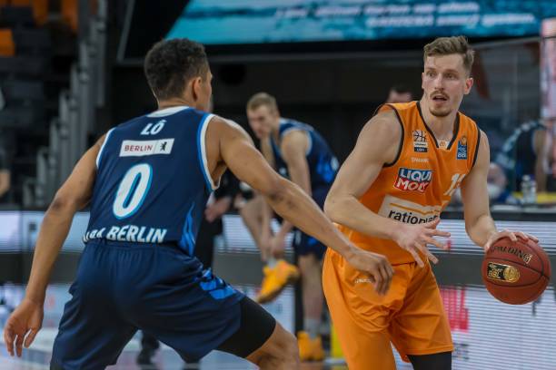 乐部参赛 乐部参赛